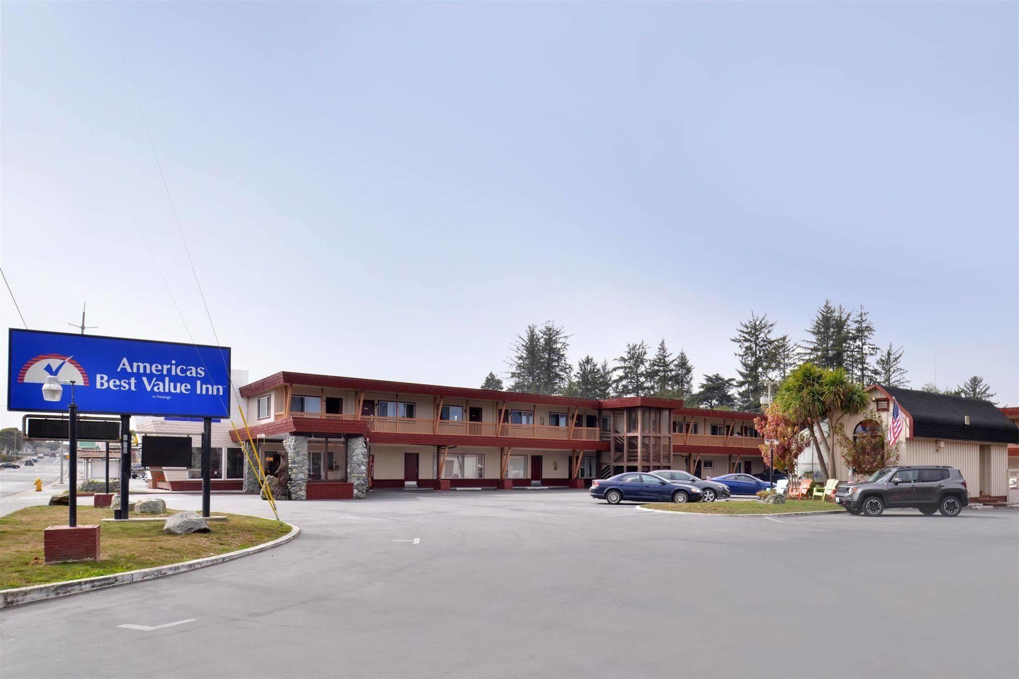North Coast Inn Кресент-Сити Экстерьер фото